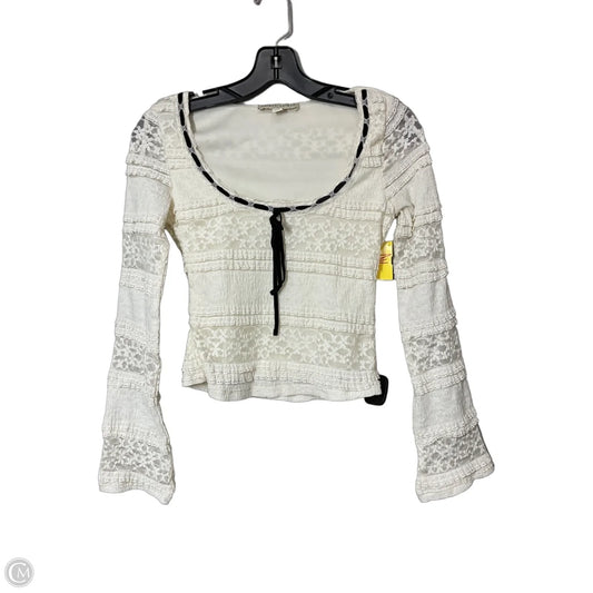 Top Long Sleeve By Thirty Thirty In Cream, Size: S