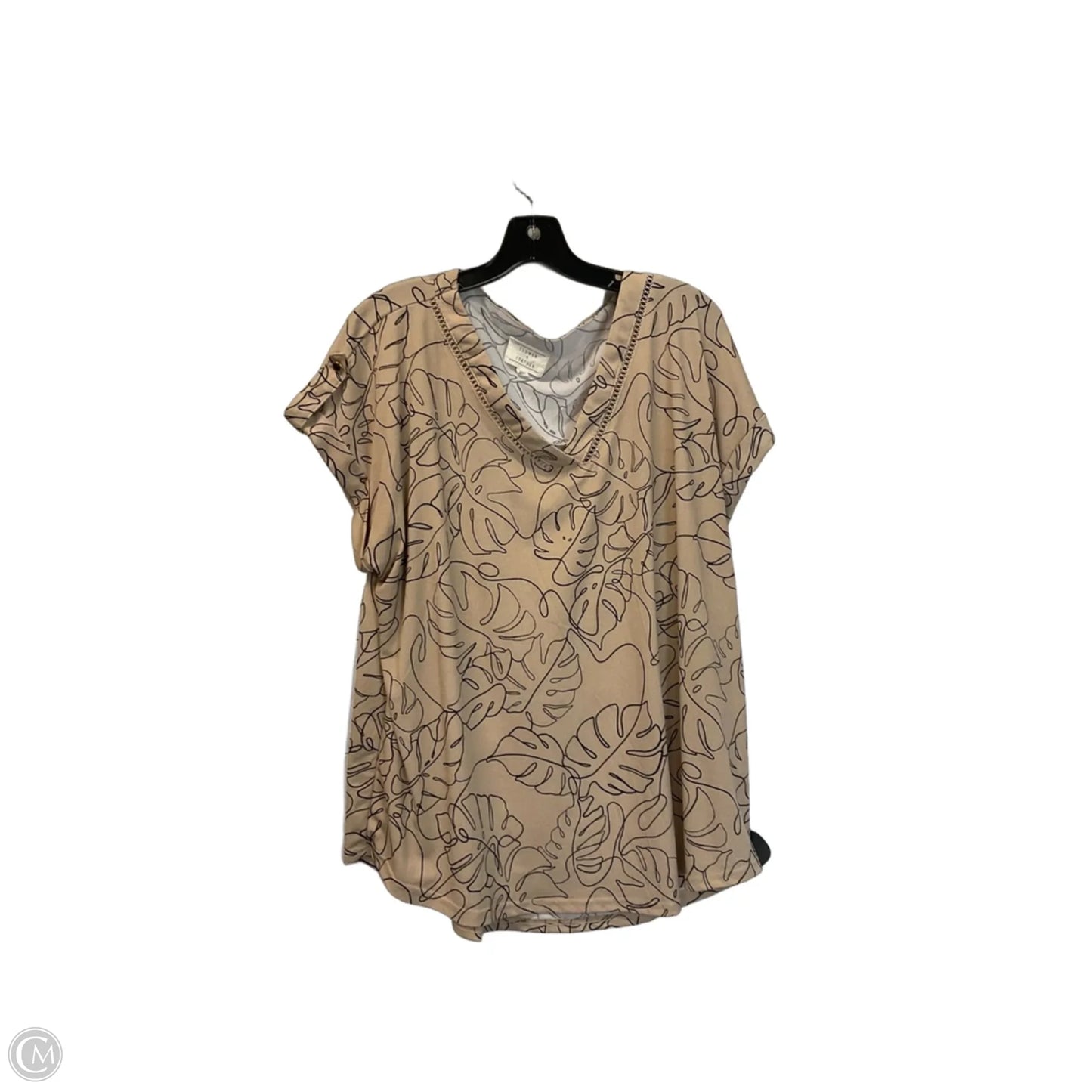 Top Short Sleeve By Clothes Mentor In Beige, Size: 2x