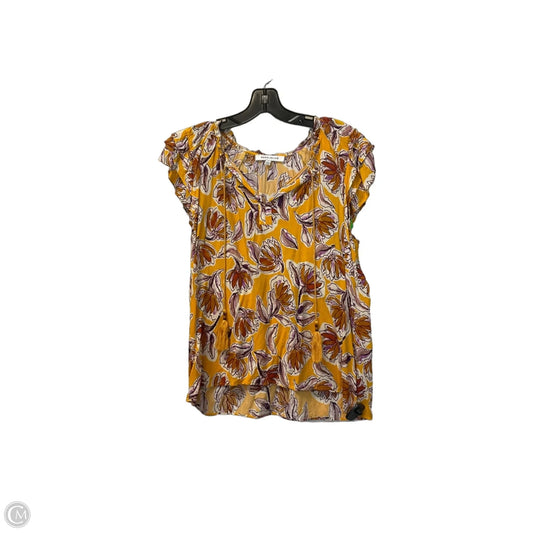 Top Short Sleeve By Rose And Olive In Yellow, Size: L