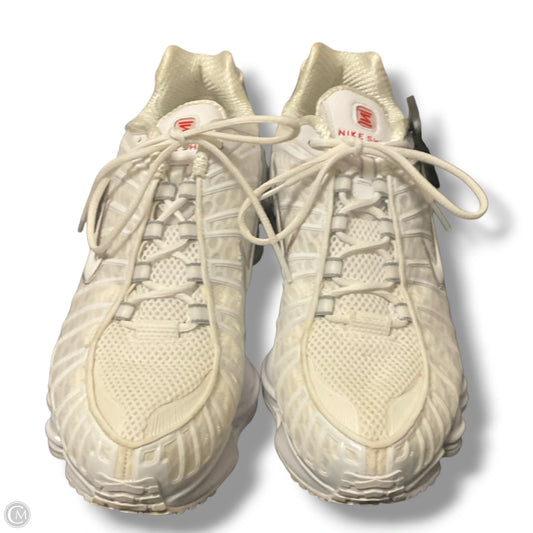 Shoes Sneakers By Nike In White, Size: 9