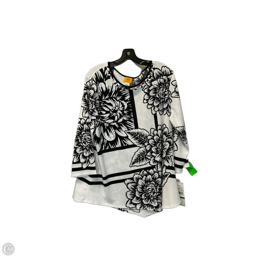 Top Short Sleeve By N Touch In Cream, Size: 1x