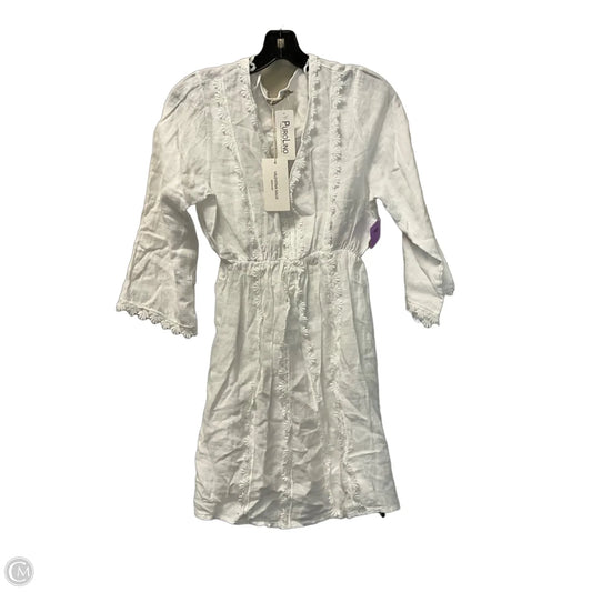 Dress Casual Short By Clothes Mentor In White, Size: L