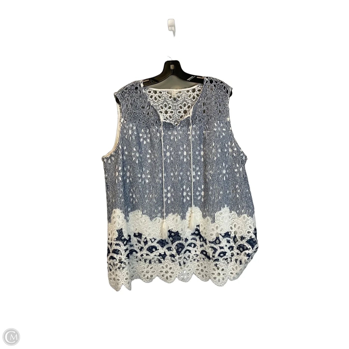 Top Sleeveless By Cato In Blue & White, Size: 22