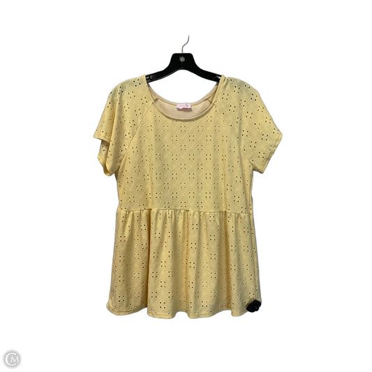 Top Short Sleeve By Pink Lily In Yellow, Size: M