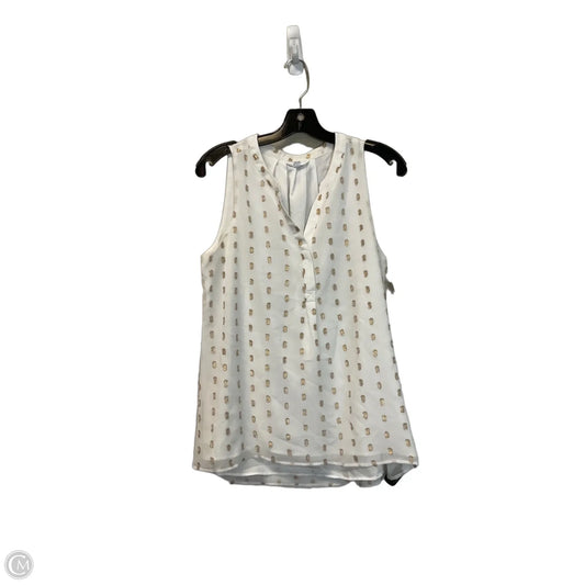 Top Sleeveless By Crown And Ivy In White, Size: M