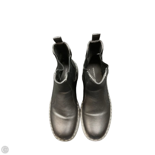 Boots Ankle Flats By Sincerely Jules In Black, Size: 7.5