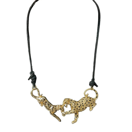 Necklace Pendant By Clothes Mentor