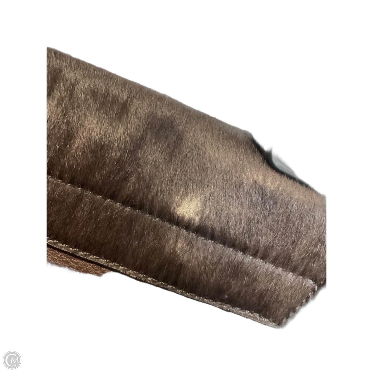 Crossbody By Clothes Mentor, Size: Medium