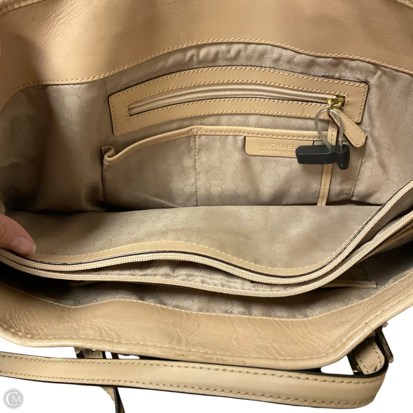 Handbag Designer By Michael Kors, Size: Large