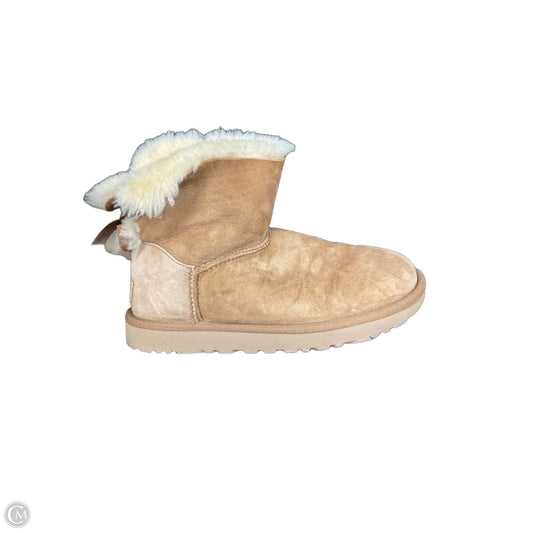 Boots Designer By Ugg In Brown, Size: 8