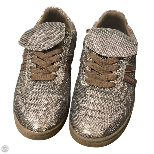 Shoes Sneakers By Steve Madden In Brown, Size: 9.5