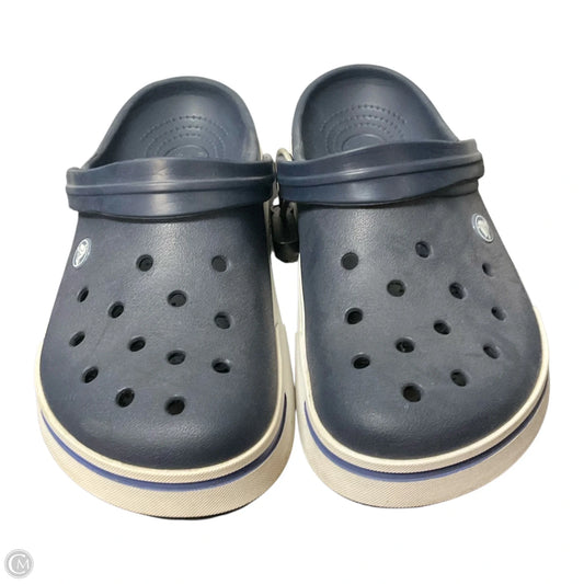 Shoes Flats By Crocs In Blue, Size: 11