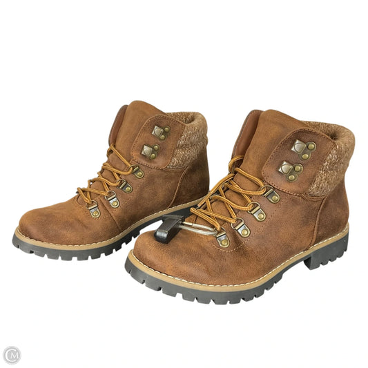 Boots Ankle Flats By Cliffs By White Mountain In Brown, Size: 6.5