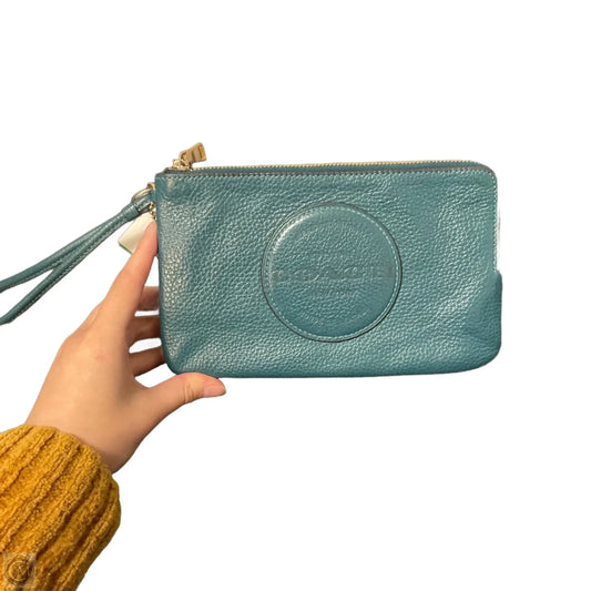 Wristlet Designer By Coach, Size: Medium