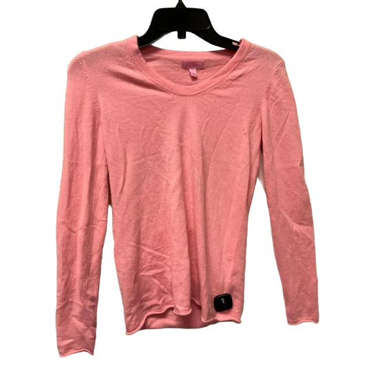 Top Long Sleeve Designer By Lilly Pulitzer In Pink, Size: Xs