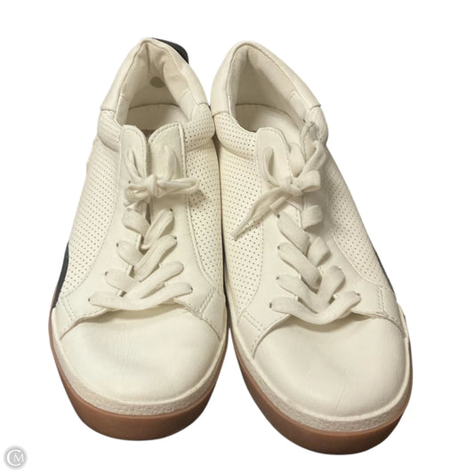 Shoes Sneakers By Dolce Vita In White, Size: 9