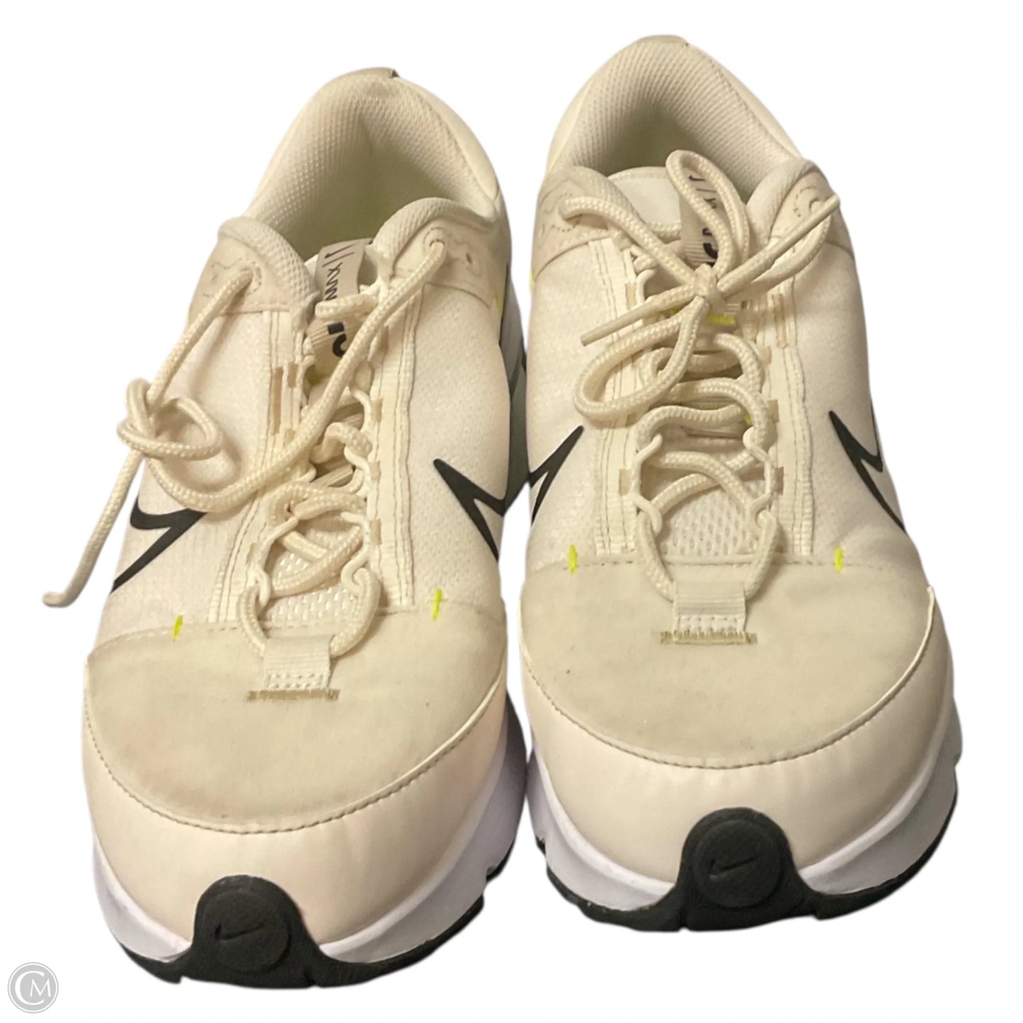 Shoes Sneakers By Nike In White, Size: 9.5