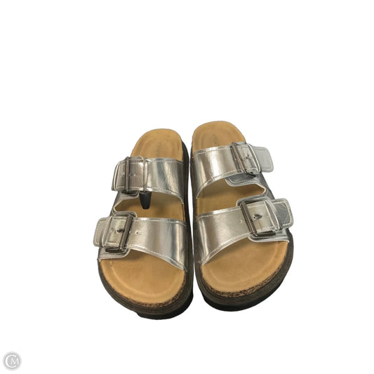 Sandals Heels Platform By Clothes Mentor In Silver, Size: 8