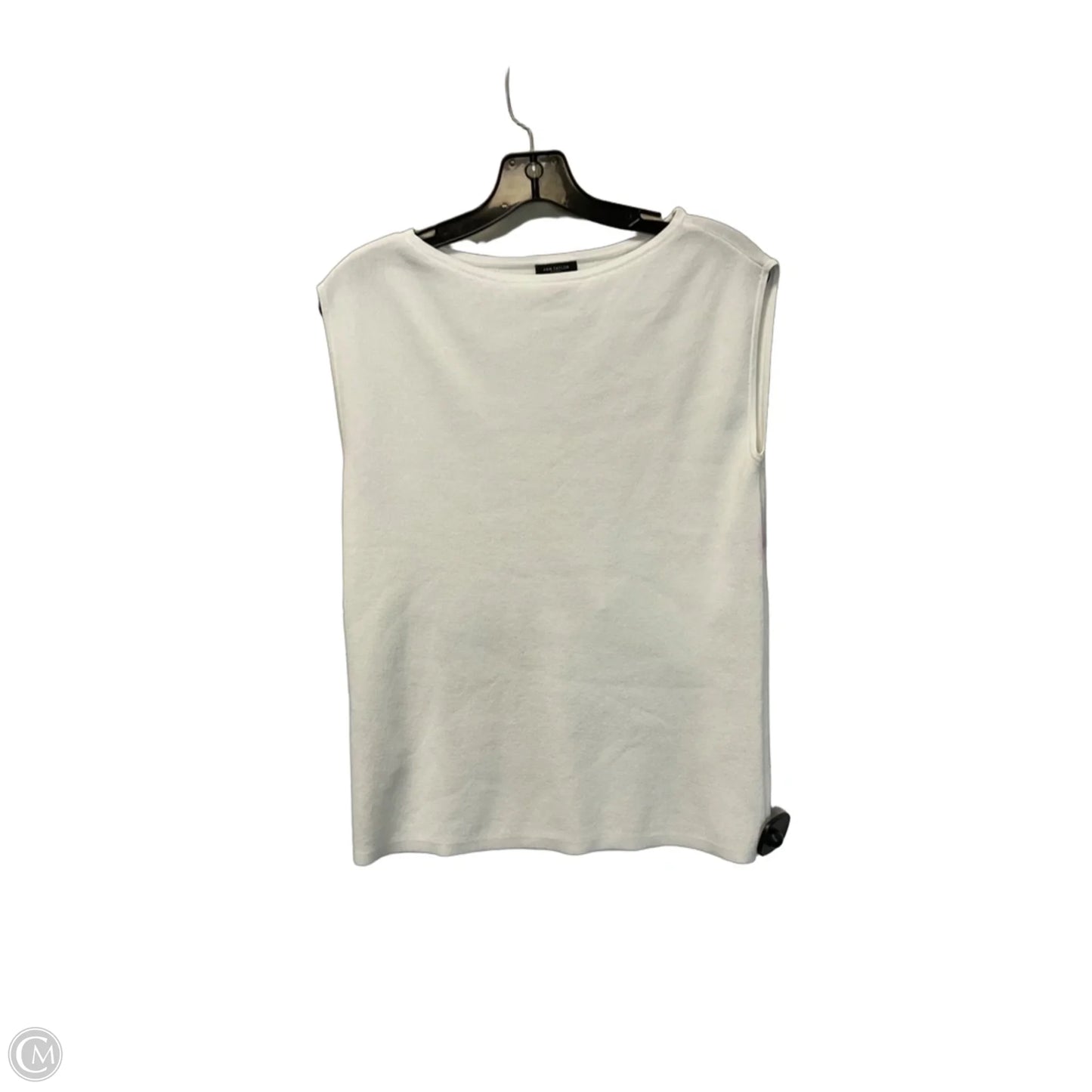 Top Sleeveless Basic By Ann Taylor In White, Size: M