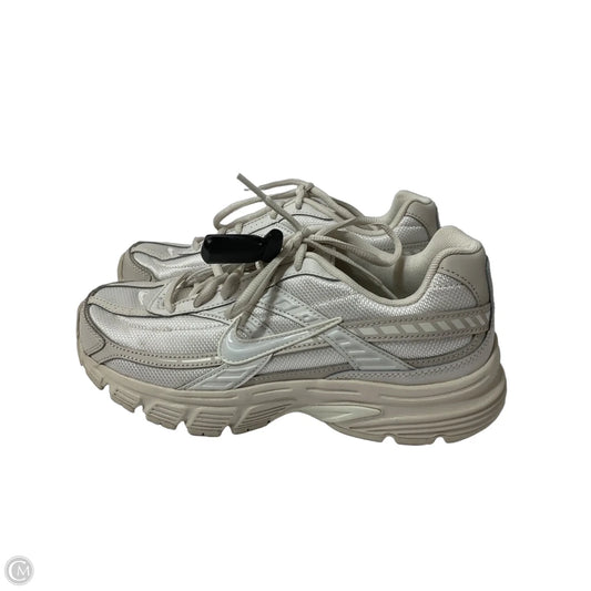 Shoes Athletic By Nike In White, Size: 9