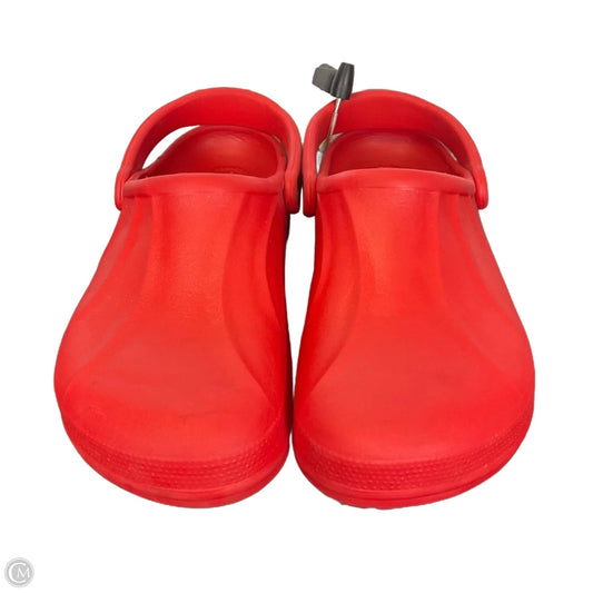 Shoes Flats By Crocs In Red, Size: 10