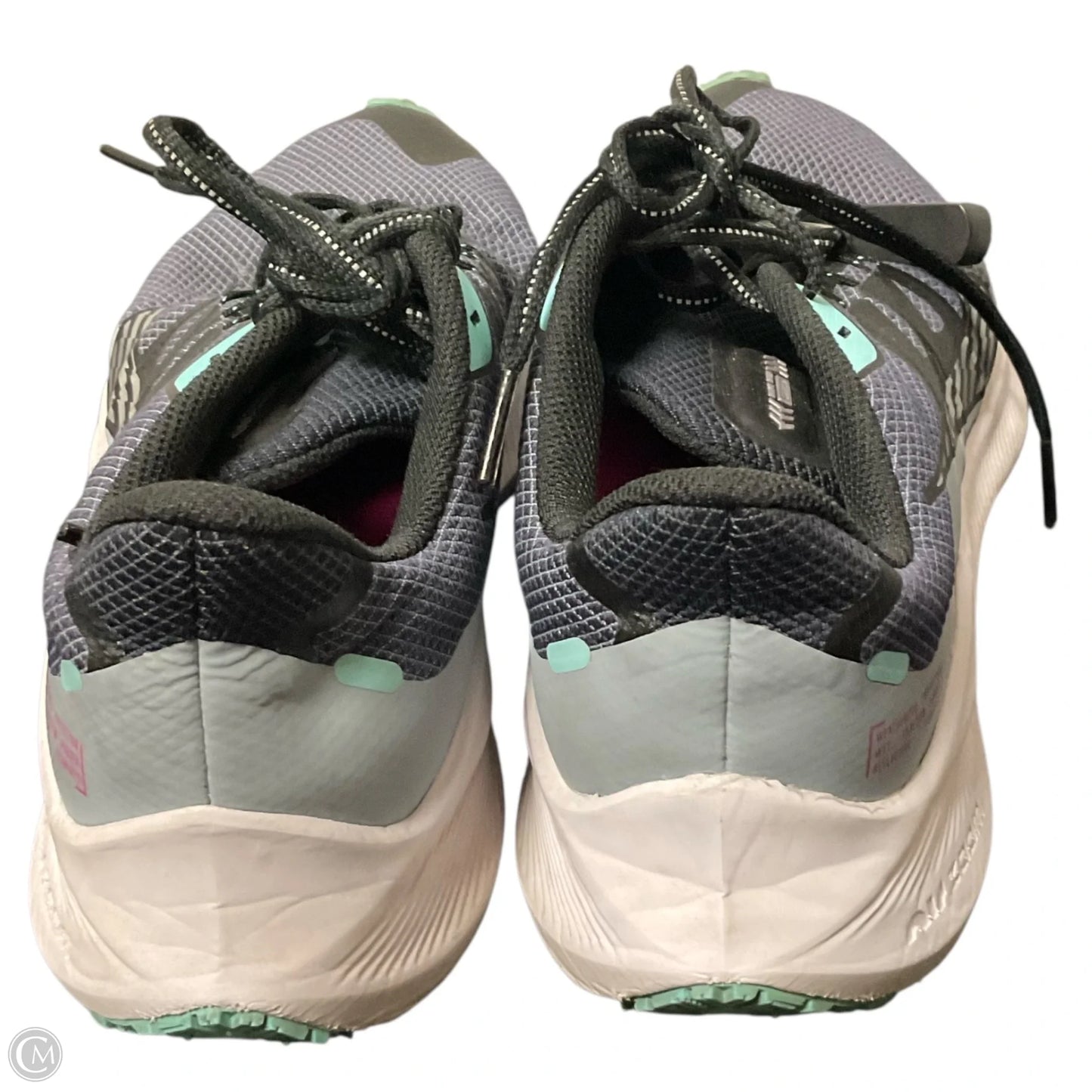 Shoes Athletic By Nike In Grey, Size: 8.5