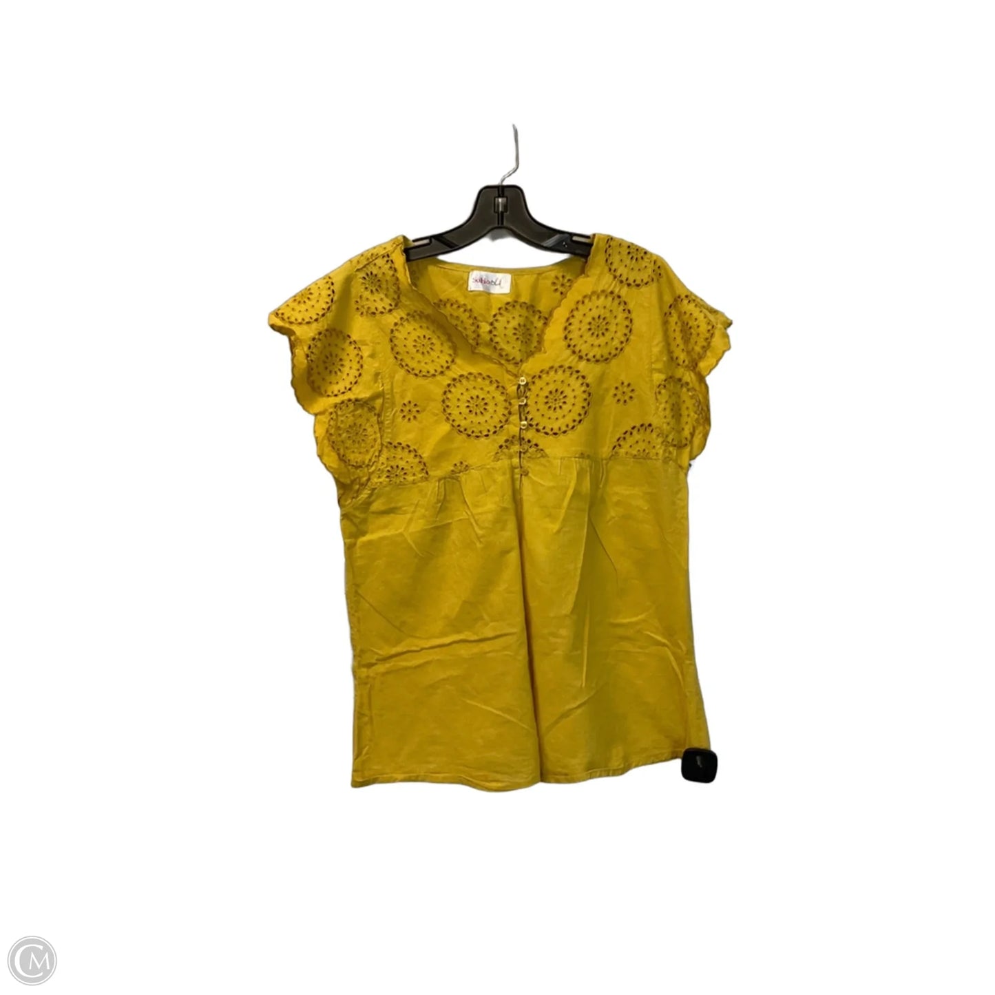 Top Short Sleeve By Clothes Mentor In Yellow, Size: M