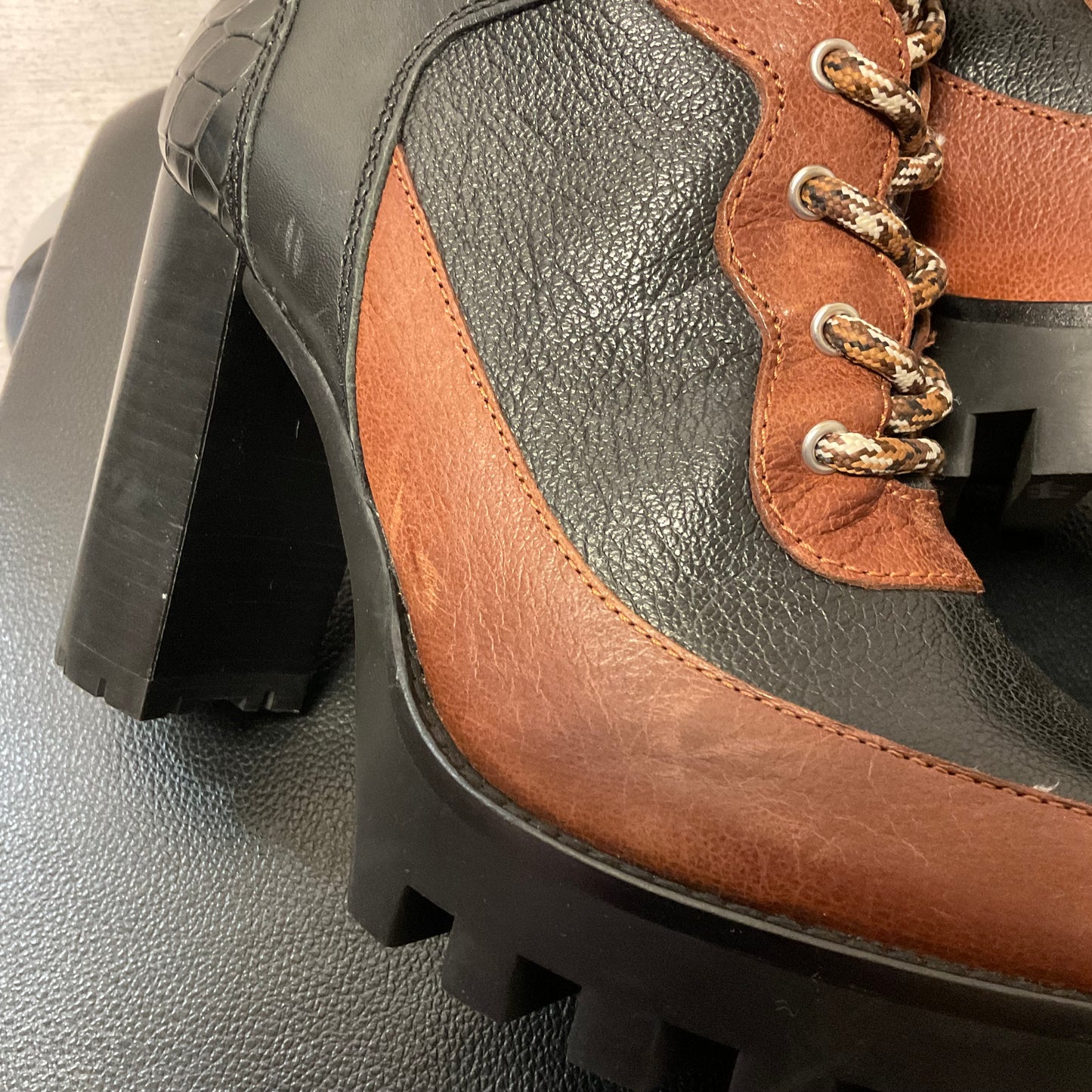 Boots Ankle Heels By Antonio Melani In Black, Size: 8.5