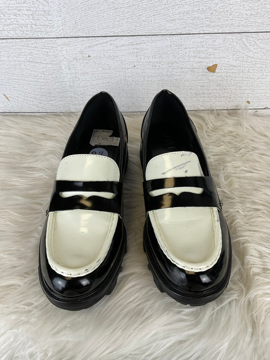 Shoes Flats Loafer Oxford By Unisa  Size: 8.5