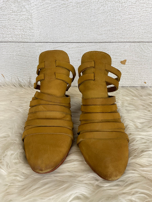 Shoes Heels Block By Free People  Size: 8.5